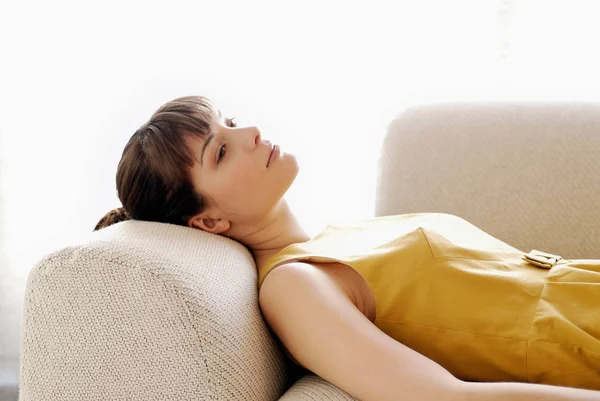 Woman Lying Sofa — Stock Photo, Image