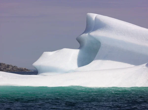 Iceberg Ghiaccio Congelato Inverno Neve — Foto Stock