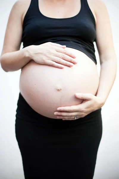 Vientre Mujer Embarazada — Foto de Stock