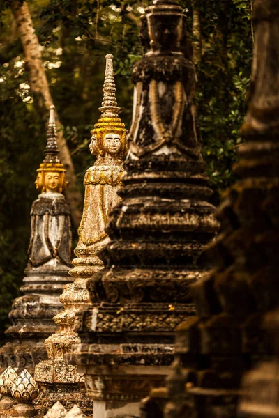 Deuses Hindus Esculpidos Mosteiro Wat Angkor Wat Siem Reap Camboja — Fotografia de Stock