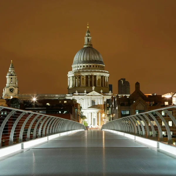 Paul Millennium Köprüsü Londra — Stok fotoğraf