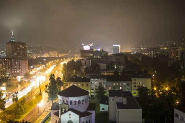 Ciudad Skyline Por Noche Sarajevo Bosnia Herzegovina —  Fotos de Stock