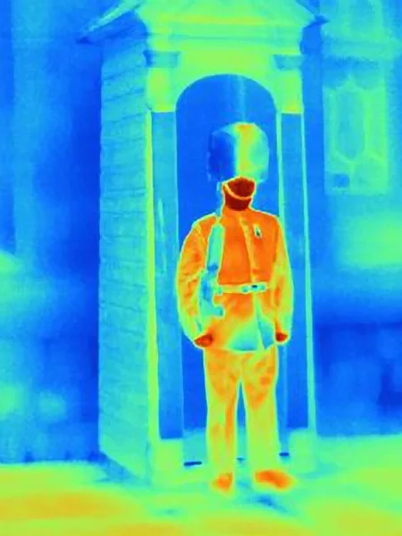 Thermal Image Tower London Guard — 스톡 사진