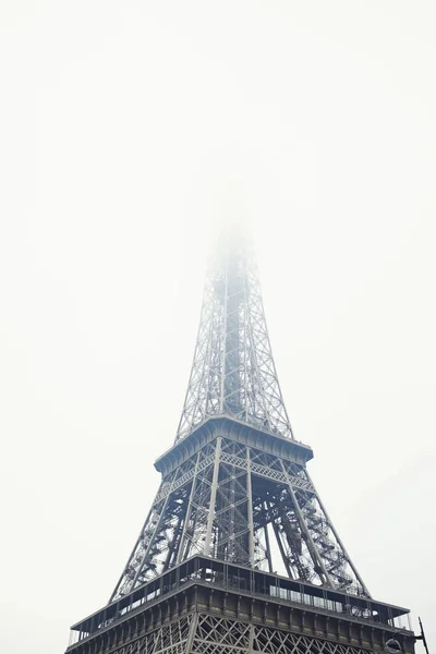Tour Eiffel Dans Brume Paris France — Photo