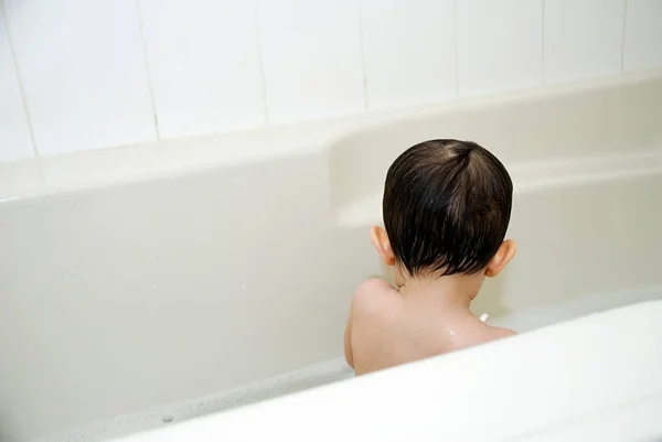 Baby Boy Bathtub — Stock Photo, Image