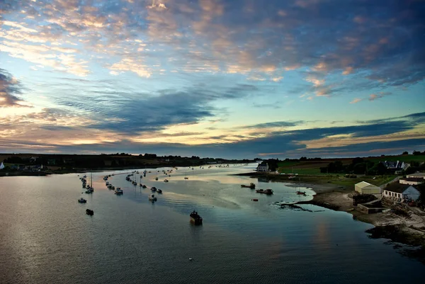 Zonsondergang Boven Boten Rivier Normandië Frankrijk — Stockfoto