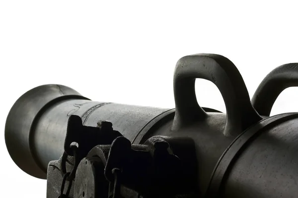 Mörkbrun Gammal Kanon Detaljerad Och Isolerad — Stockfoto