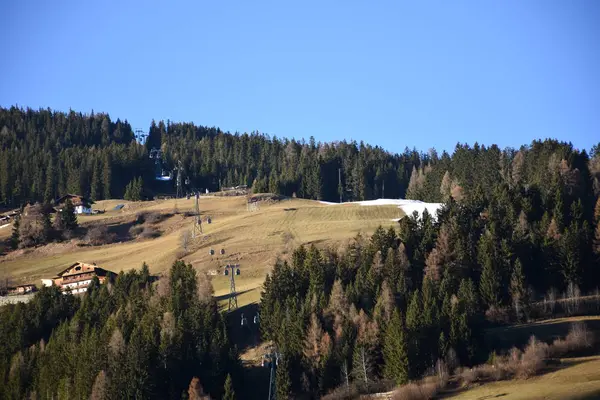 西里西亚 呼啸山庄 滑雪坡 冬季运动 山地农民 高山牧场 — 图库照片