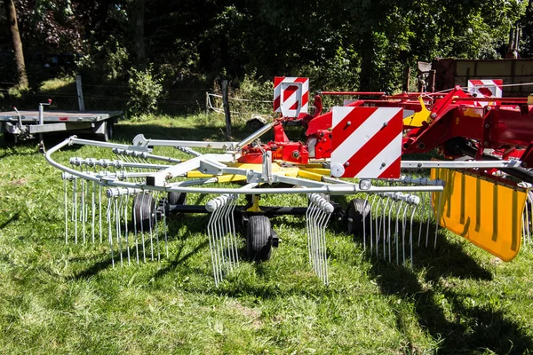 Velká Jasně Červená Žlutá Dopravní Bariéra — Stock fotografie