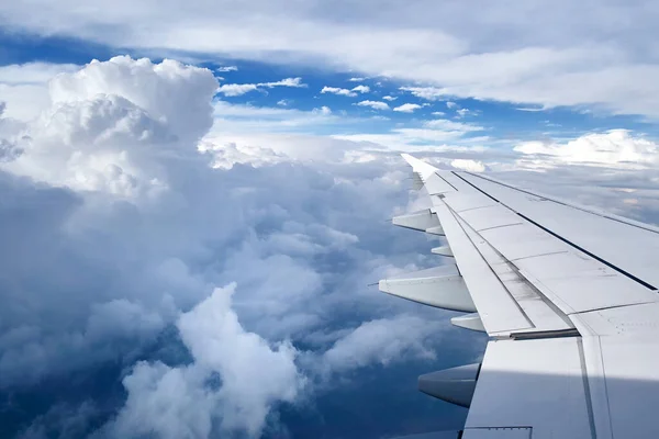 Bulutlu Gökyüzü Atmosfer — Stok fotoğraf