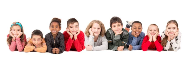 Grupo Niños Felices Posando Aislados Blanco — Foto de Stock