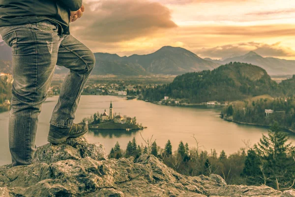 Image Legs Tourist Man Climbed Rocks Lake Bled Slovenia Looking — Stock Photo, Image
