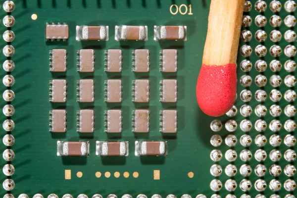 Mikrochipek Mikroprcesszor Alján Méretek Összehasonlítására Alkalmas Egyezéssel — Stock Fotó