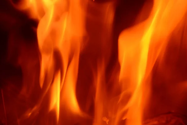 Τζάκι Φλεγόμενη Κόκκινη Φλόγα Φωτιάς — Φωτογραφία Αρχείου