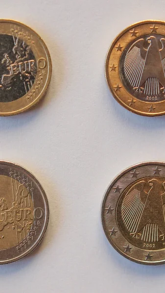 Ένα Και Δύο Νομίσματα Ευρώ Της Ευρωπαϊκής Ένωσης Κοινή Όψη — Φωτογραφία Αρχείου