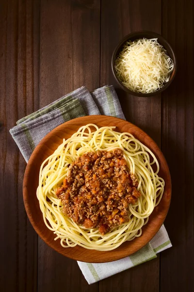 Espaguetis Con Salsa Boloñesa Casera Hechos Tomate Fresco Picadillo Cebolla —  Fotos de Stock