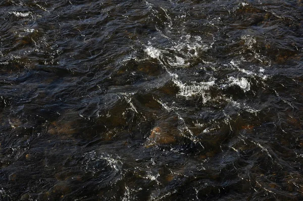 Rivière Qui Coule Rapidement Jour Printemps Ensoleillé — Photo