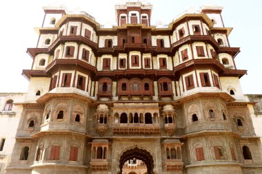 Rajwada is a historical palace in Indore city. Historic Architecture Rajwada (the Royal Palace) of Holkars  is the icon of Indore City. It was built by Hokar rulers of Maratha Empire about two centuries ago. clipart