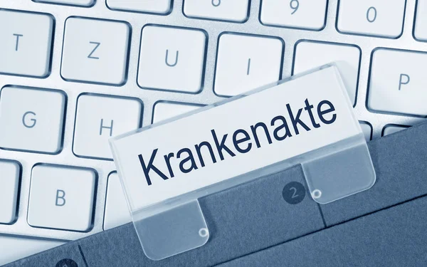 Verpleegkundige Werkt Computer Toetsenbord Kantoor — Stockfoto