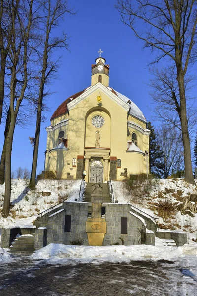 聖ヨハネ教会 キルシャウ — ストック写真