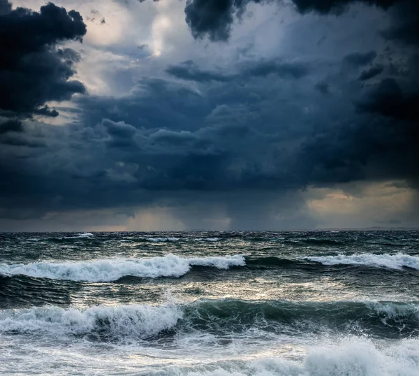 Spanya Nın Almerya Kıyısındaki Fırtına Deniz Manzarası — Stok fotoğraf