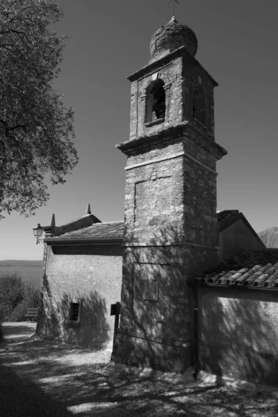 Kirche Und Glockenturm Crero Gardasee — Stockfoto