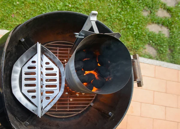 Preparing Briquette Barbecue Grilling Meat — Stock Photo, Image