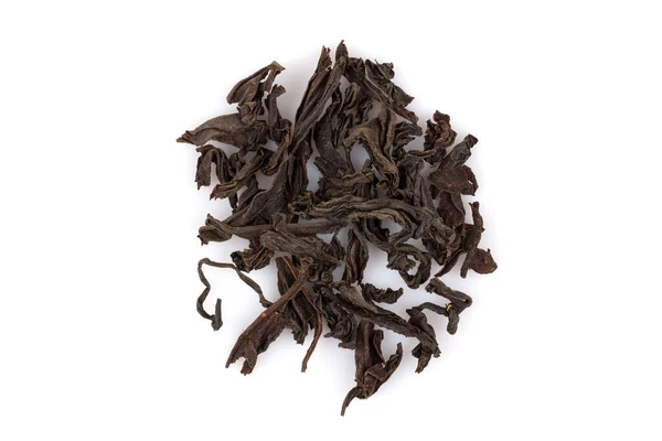Schwarzer Trockener Tee Blätter Isoliert Auf Weißem Hintergrund — Stockfoto