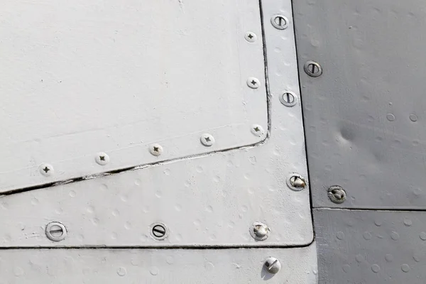 Część Statku Powietrznego Sfotografowana Bliska Szczegóły Metalowej Poszycia Powierzchni Uszkodzenia — Zdjęcie stockowe