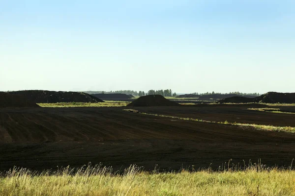 Una Zona Que Transporta Turba Negra Montañas Turba —  Fotos de Stock