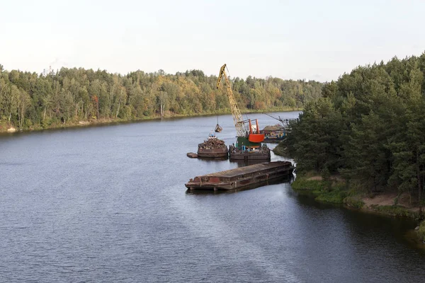 Невеликий Річковий Порт Території Якого Порожня Деревина Фото Літнього Пейзажу — стокове фото