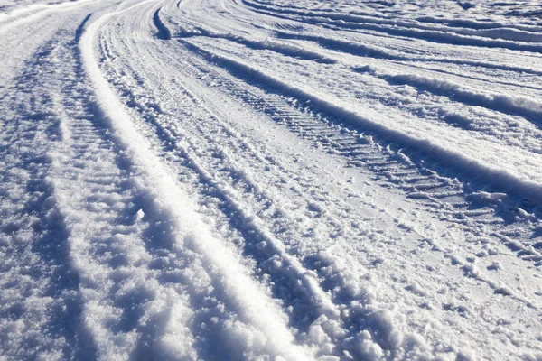 Schneebedeckte Straße Nach Dem Letzten Schneefall Fahrbahn Klein Foto Nahaufnahme — Stockfoto