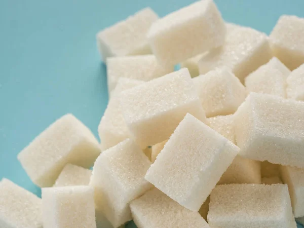 Pozadí Kostek Cukru Bílá Kostka Cukru Modrém Pozadí Bílý Cukr — Stock fotografie