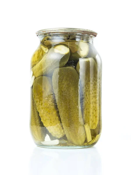 Concombres Marinés Isolés Pickles Dans Bocal Verre Isolé Sur Fond — Photo