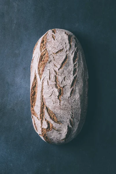 Pain Frais Rustique Sur Fond — Photo