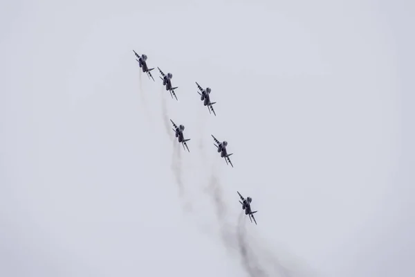 Krasnodar Rusia Febrero 2017 Exposición Aérea Cielo Por Encima Escuela — Foto de Stock