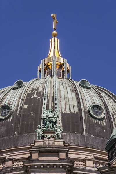 Malerischer Blick Auf Majestätische Kathedralenarchitektur — Stockfoto