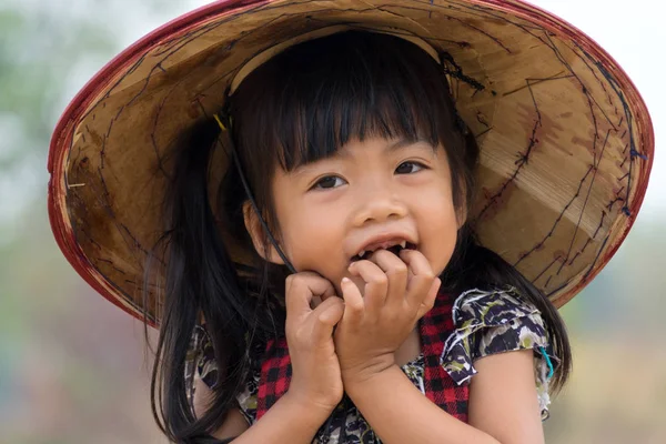 Portrait Asian Girl Close Four Year Old Kid Vietnamese Hat — Stockfoto