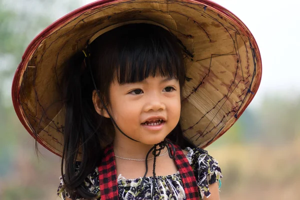 Retrato Asiático Chica Primer Plano Cuatro Años Edad Niño Con — Foto de Stock