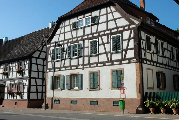 Zpola Roubený Dům Rhine Farmářů — Stock fotografie