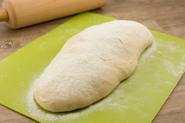 Preparazione Pasta Lievitata — Foto Stock