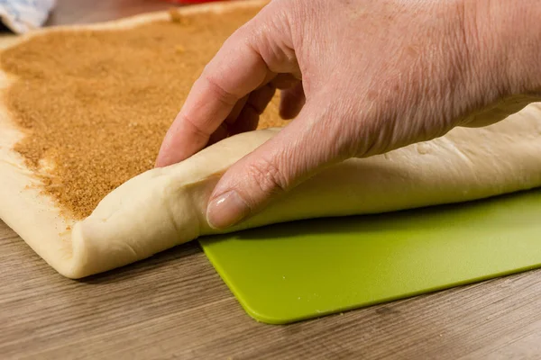 Preparation Cinnamon Rolls — Stock Photo, Image