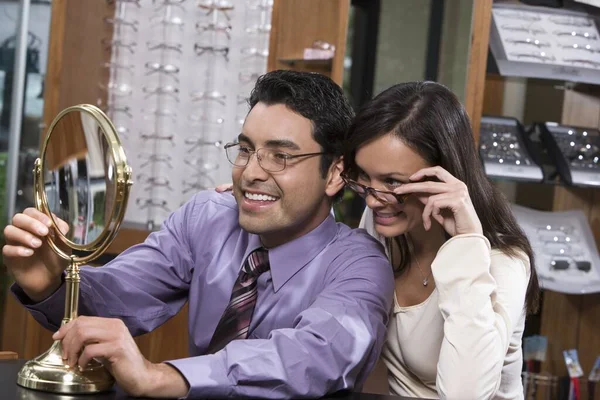 Hispanic Couple Trying Glasses Smiling Shop — Stock Photo, Image