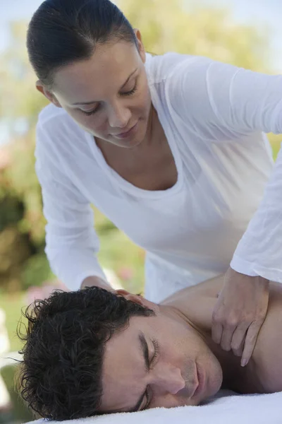 Mature Man Receiving Message Female Masseur — Stock Photo, Image