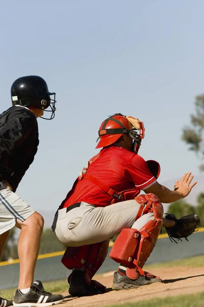 Vista Trasera Del Receptor Árbitro Campo Béisbol — Foto de Stock