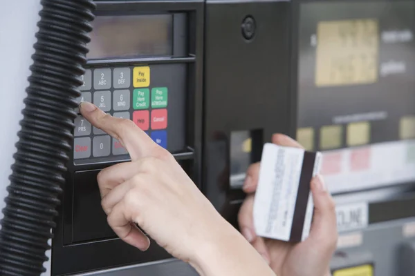 Close Woman Hand Using Atm Machine Fuel Station — Stock Photo, Image