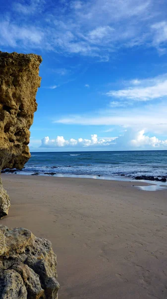 Portekiz Algarve Kıyısında Oura Beach — Stok fotoğraf