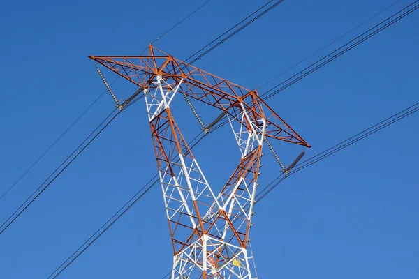 Alta Tensão Post High Voltage Torre Fundo Céu — Fotografia de Stock