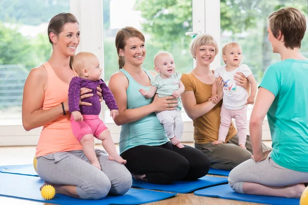 Women Babies Mother Child Gymnastic Course — Stock Photo, Image