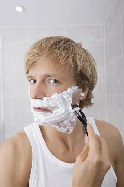 Portrait Mid Adult Man Shaving Bathroom — Stock Photo, Image